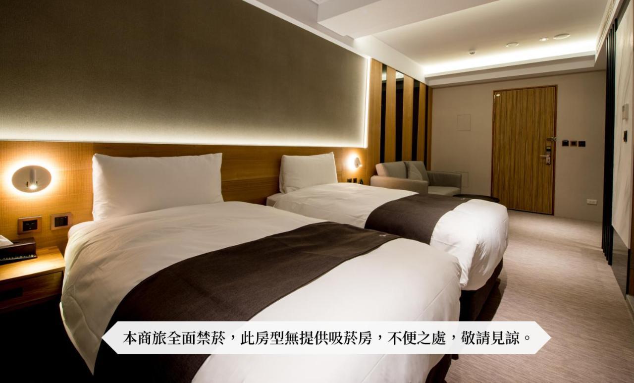 He-Jia Hotel Miaoli Εξωτερικό φωτογραφία