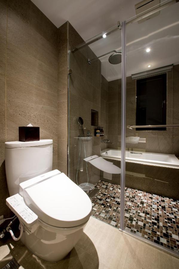 He-Jia Hotel Miaoli Εξωτερικό φωτογραφία